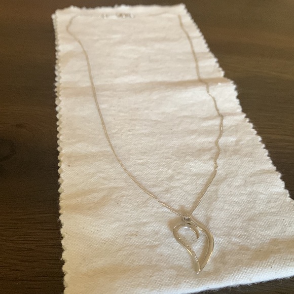 Tiffany & Co. vintage silver leaf/ heart pendant necklace - Picture 9 of 14